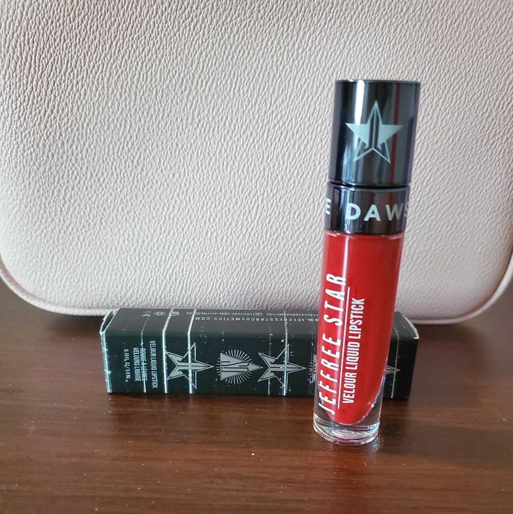 Shane  Dawson x Jeffree Star  velour liquid lipsti